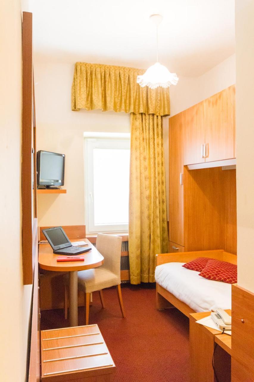 Hotel Sant'Ilario Rovereto  Exterior foto